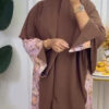 Bruine hijab met jurk