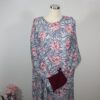 Donkerrode hijab met jurk