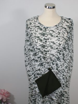 Donkergroene hijab met jurk