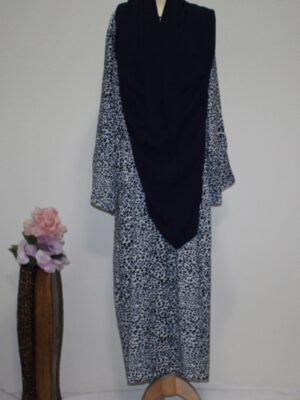 Donkerblauw hijab met jurk